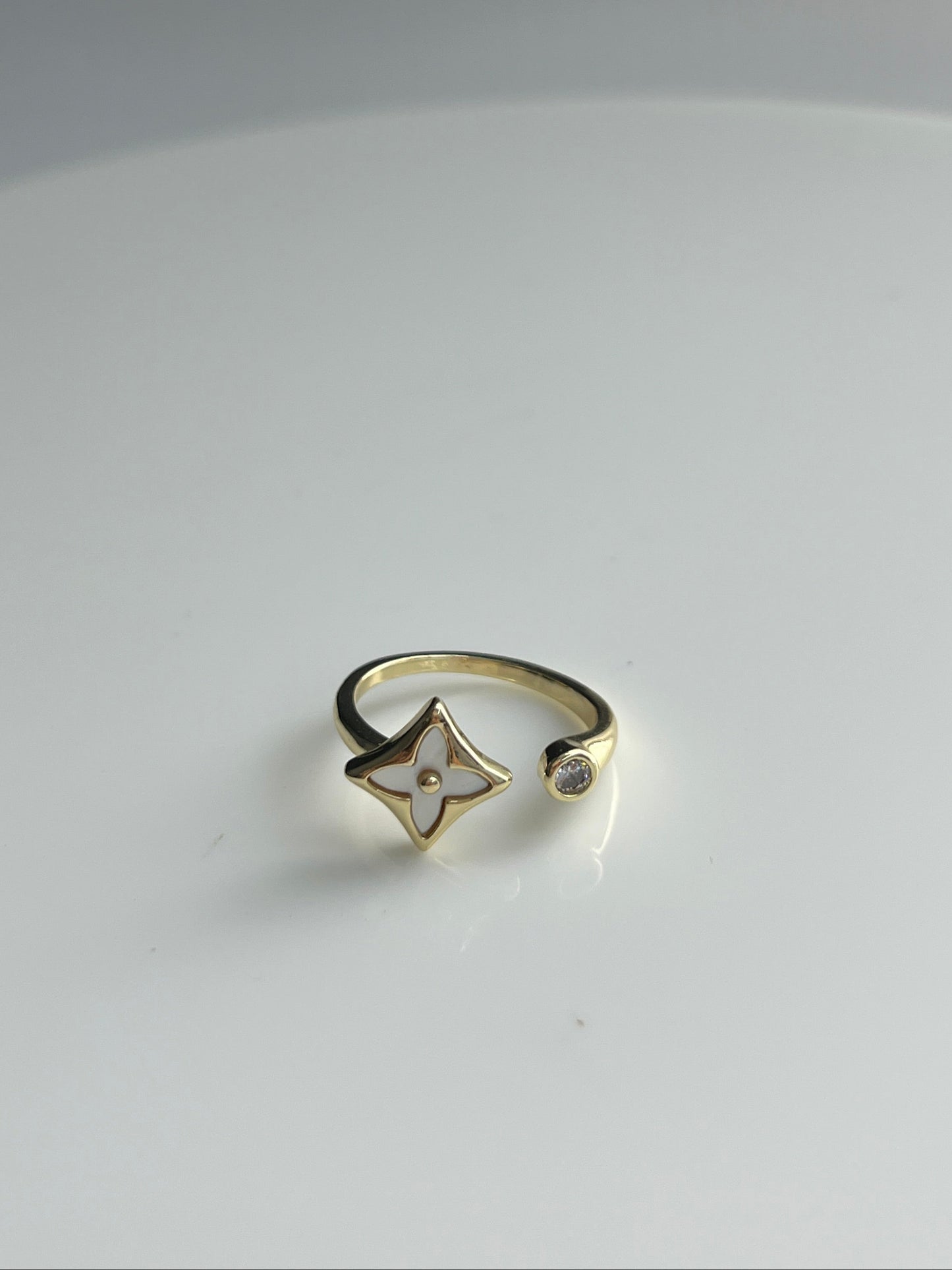 Sassy Ring