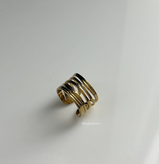Flair Ring