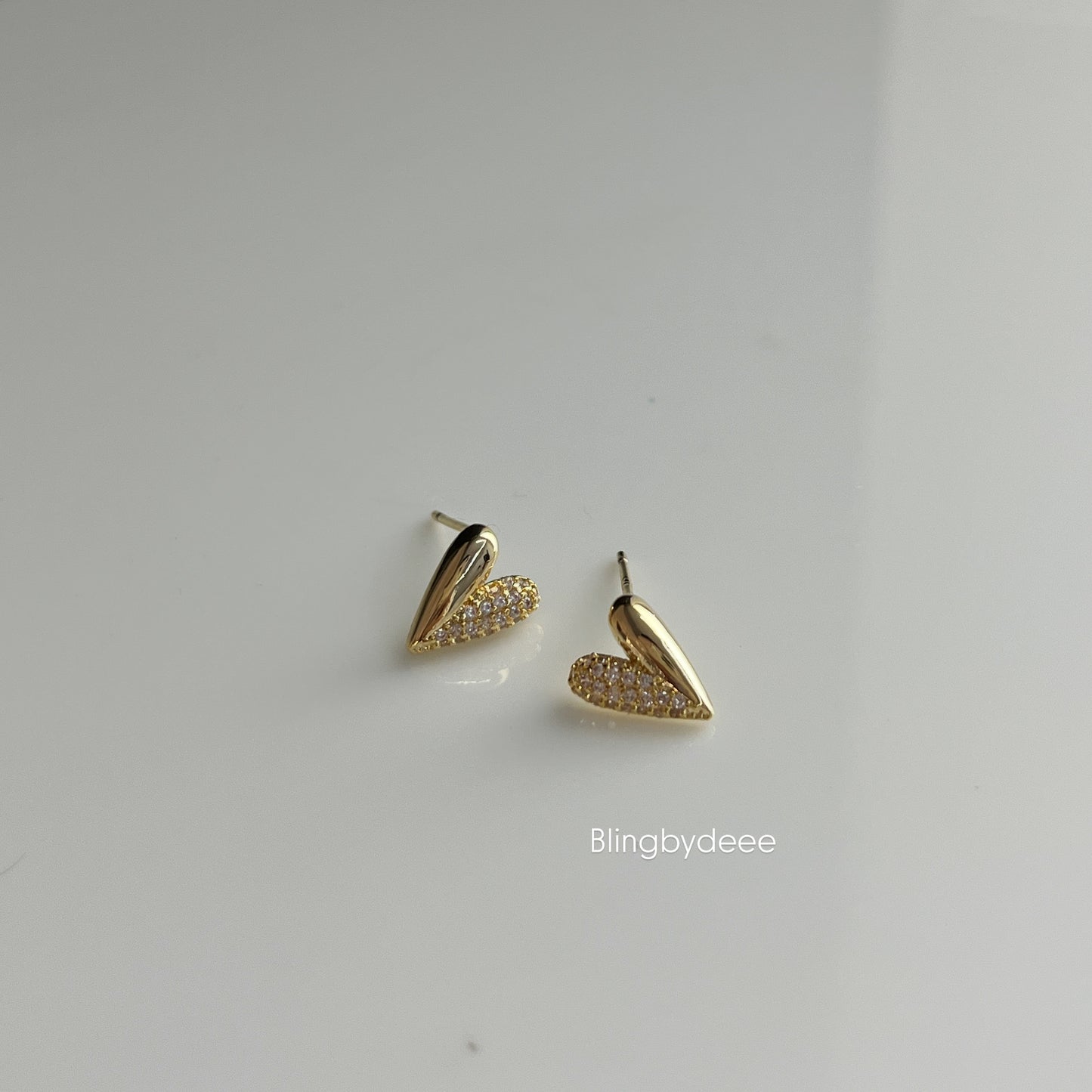 Heart Solitaire Studs