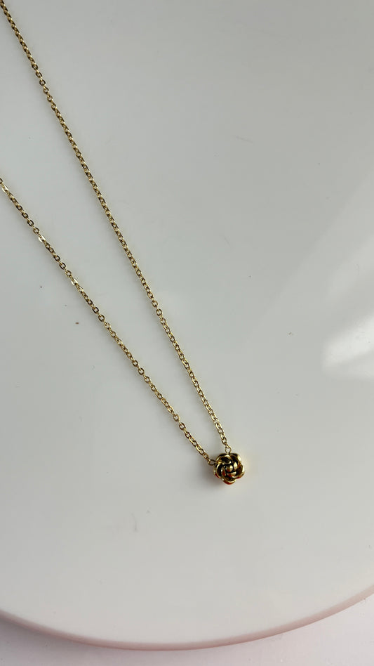 Fleur Minimalist Gold Pendant