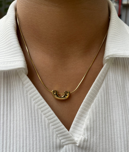 Mist Necklace