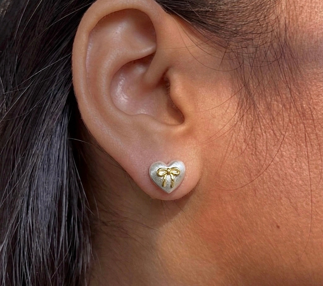 Heart-Bow Studs